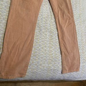 LEVIS 🍑 PEACH SLIM PANTS